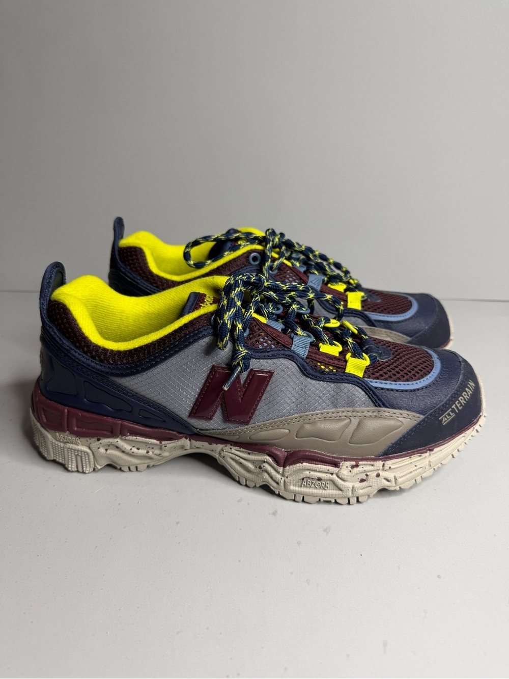 New Balance 801 “Plum” Sneakers – Navy/Maroon/Yellow – Size 9- Men’s